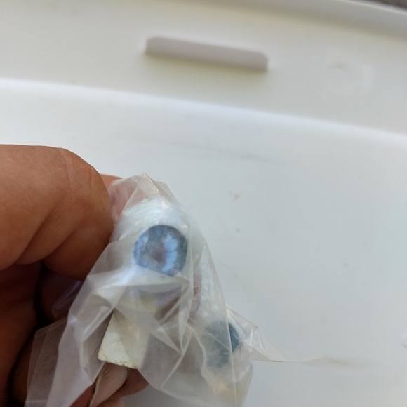 18mm Blue Doll Eyeballs Eyes for Doll Making - Picture 2 of 2